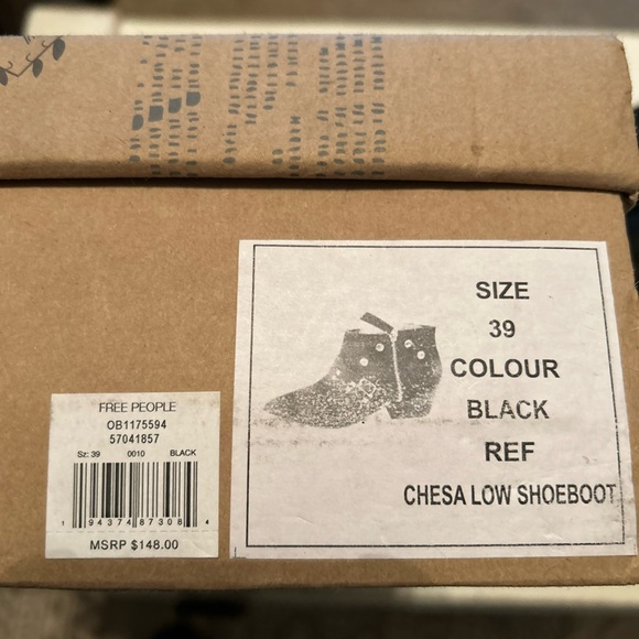 NEW Free People Chesa ankle bootie - Picture 6 of 6